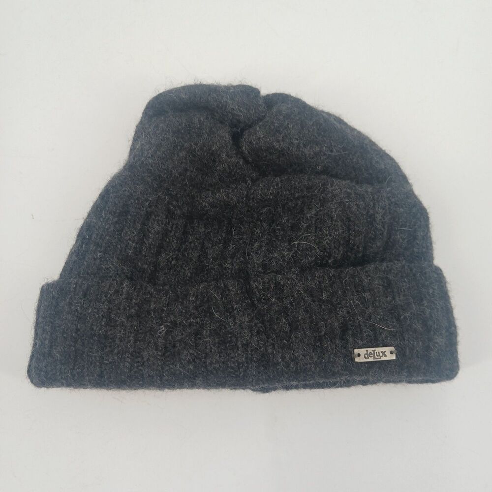 DeLux Knitwear Nepalese Handcrafted Grey Wool Fleece Lined Beanie Hat Metal Logo